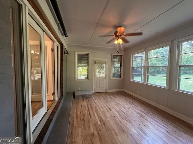 1408 Main St, Perry, GA 31069 - view of unfurnished sunroom
