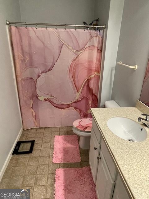 4333 Dunwoody Park Unit 2214, Atlanta, GA 30338 - bathroom with vanity and a shower with shower curtain