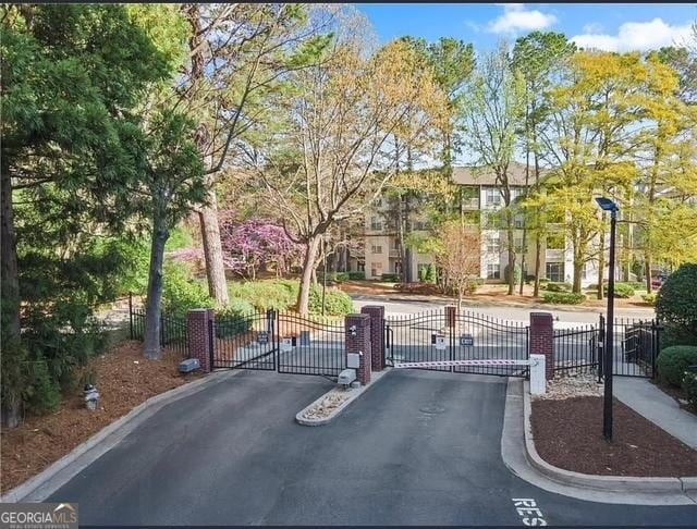 4333 Dunwoody Park Unit 2214, Atlanta, GA 30338 - view of gate