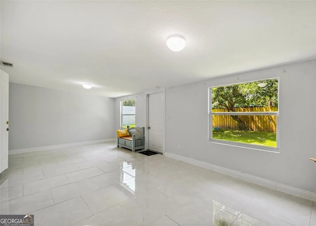 2917 W Clifton St, Tampa, FL 33614 - empty room featuring baseboards