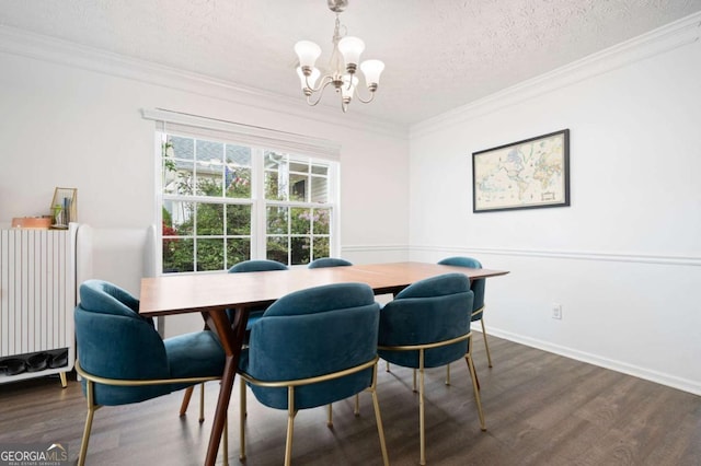 245 Weatherstone Pointe Dr, Woodstock, GA 30188 - dining space featuring wood finished floors, a chandelier, ornamental molding, and a textured ceiling