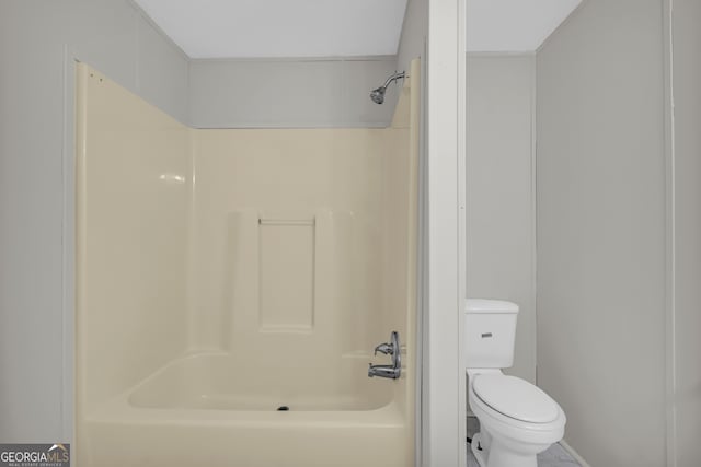 489 Berkeley Rd, Carlton, GA 30627 - full bathroom featuring toilet and shower / bath combination