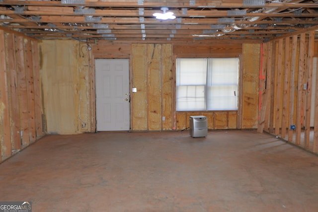 195 Twin Oaks Dr, Hampton, GA 30228 - view of below grade area