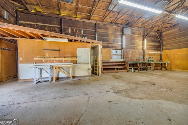 303 Oak Way Dr, Eastanollee, GA 30538 - garage featuring a workshop area