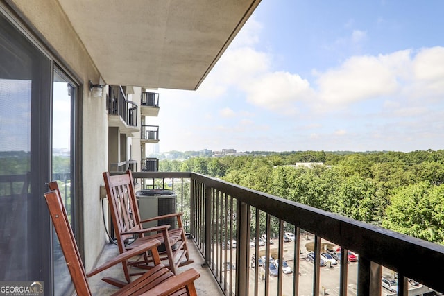 795 Hammond Dr Unit 1012, Atlanta, GA 30328 - view of balcony