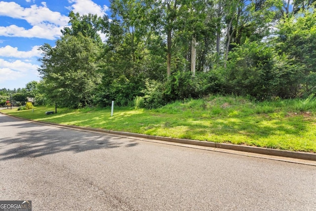 5021 Kings Close, Alpharetta, GA 30004 - view of asphalt street with curbs