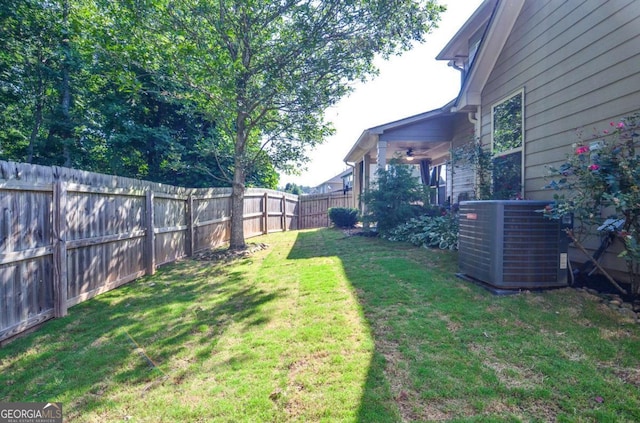 2436 Loughridge Dr, Buford, GA 30519 - fenced backyard with ceiling fan