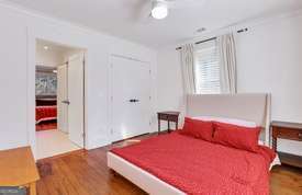 1016 Seiler Ave, Savannah, GA 31401 - bedroom featuring wood finished floors