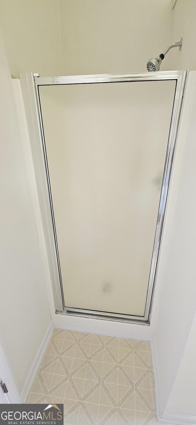 116 Ventura Trl, Stockbridge, GA 30281 - bathroom with a stall shower
