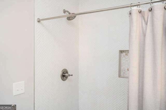 963 Turner Dr SE, Smyrna, GA 30080 - bathroom view of a shower with curtain