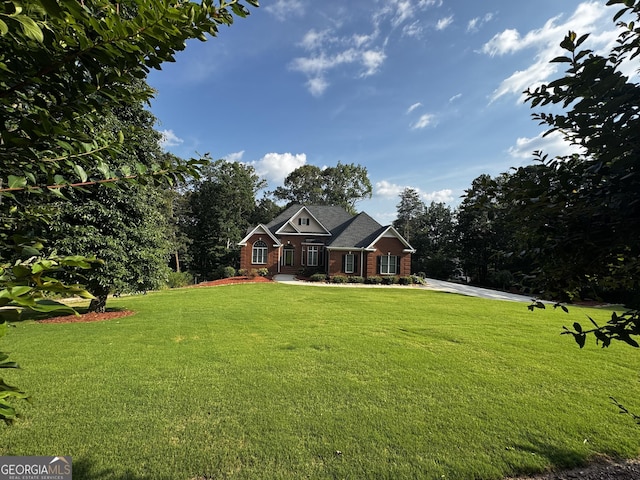 131 Winesap Way, Clarkesville, GA 30523 - craftsman-style home with a front lawn
