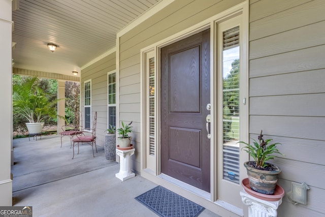 14 Hammock Ridge Dr, Newnan, GA 30265 - entrance to property featuring covered porch