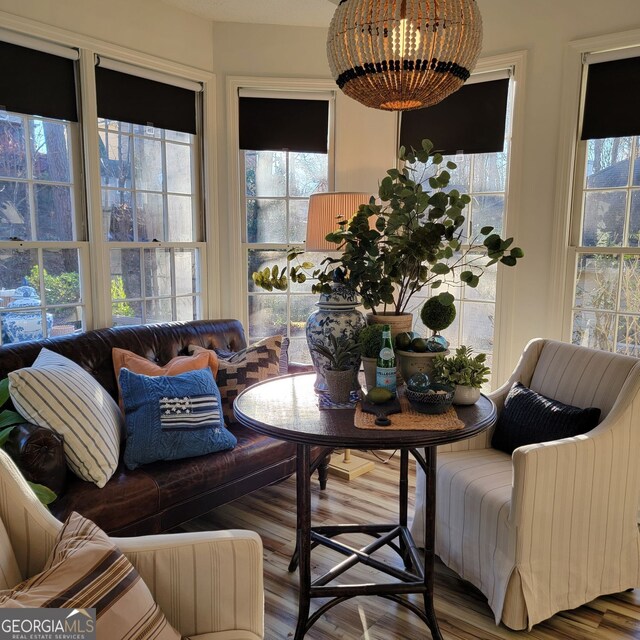 4385 Pinehollow Ct, Alpharetta, GA 30022 - sunroom / solarium with plenty of natural light