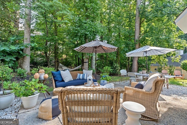 4385 Pinehollow Ct, Alpharetta, GA 30022 - view of patio / terrace with outdoor dining area