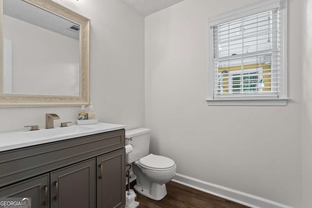 4961 Thornwood Trce NW, Acworth, GA 30102 - half bath with wood finished floors and vanity