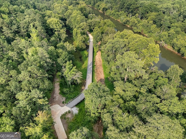 6430 Banbury Ct SE, Mableton, GA 30126 - aerial view of property and surrounding area with a heavily wooded area and a nearby body of water
