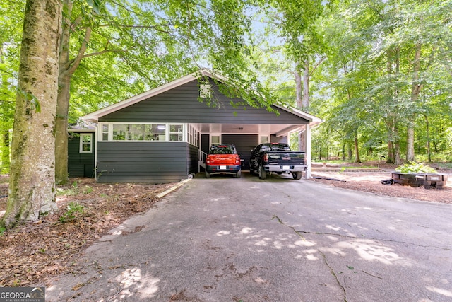 220 Gamble Dr, Carrollton, GA 30116 - view of side of property with driveway