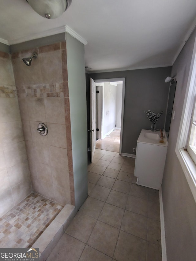 501 Calhoun Ave NE, Rome, GA 30161 - bathroom with a tile shower, tile patterned floors, and vanity