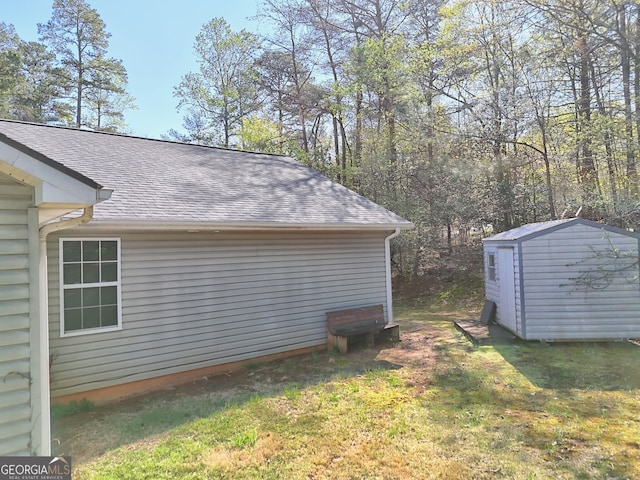 104 View St, Clarkesville, GA 30523 - view of grassy yard featuring a shed