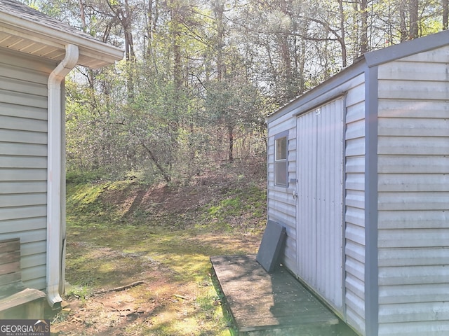 104 View St, Clarkesville, GA 30523 - view of yard with an outdoor structure