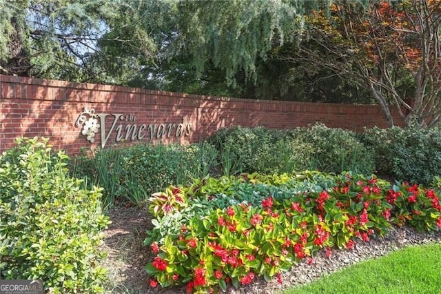 3707 Vineyards Lake Cir NW Unit 22, Kennesaw, GA 30144 - view of community / neighborhood sign