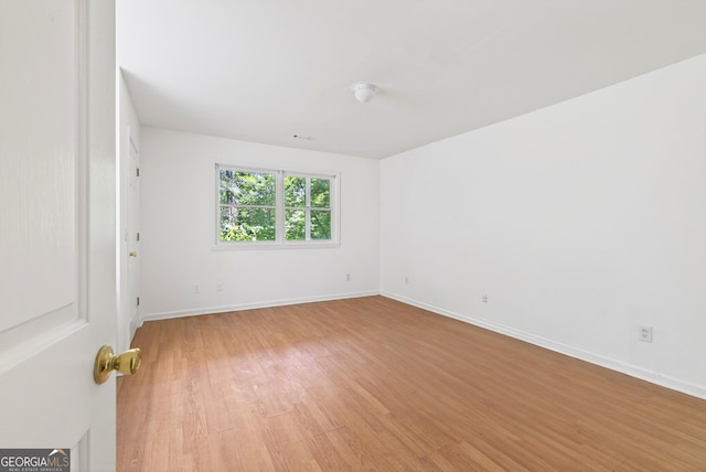 290 Bear Cave Trl, Lakemont, GA 30552 - spare room with light wood-style floors and baseboards