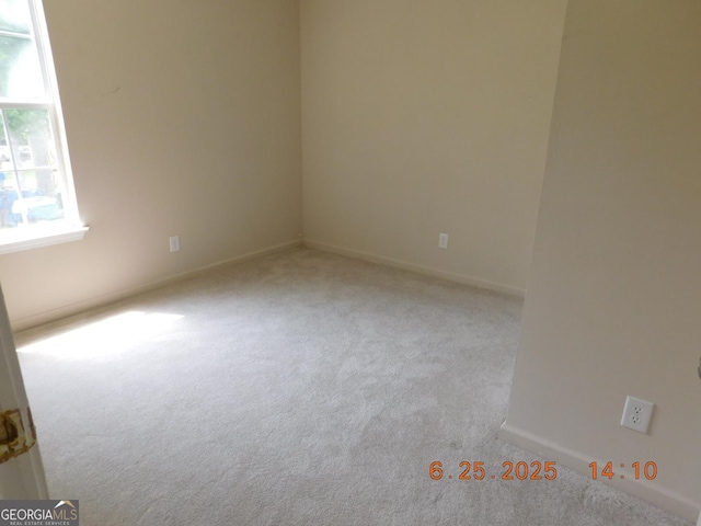 132 Park Pl, Barnesville, GA 30204 - unfurnished room with carpet and baseboards
