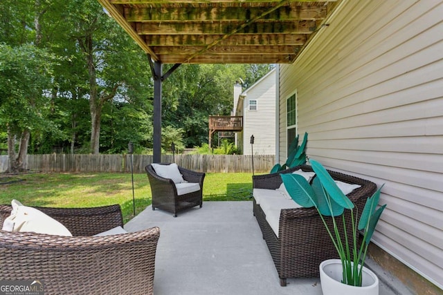 2140 Hurt Rd SW, Marietta, GA 30008 - fenced backyard with a patio area