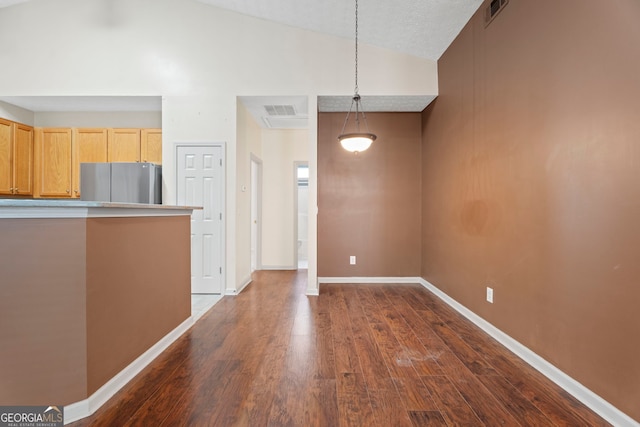 377 Avian Forest Dr, Stockbridge, GA 30281 - foyer featuring dark wood-style floors and lofted ceiling