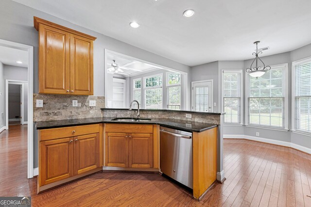 1999 Barrett Knoll Cir NW, Kennesaw, GA 30152