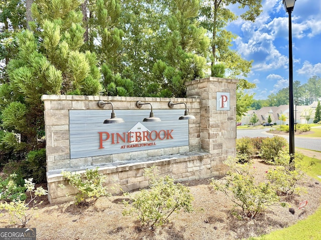 5599 Wheeler Ridge Rd, Auburn, GA 30011 - view of community sign