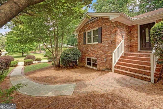 1693 Alderbrook Rd NE, Atlanta, GA 30345 - view of side of home with brick siding