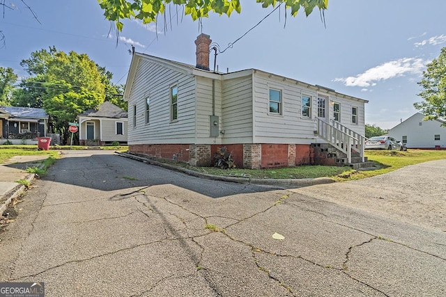 242 Hydrolia, Macon, GA 31217 - view of side of home with a chimney