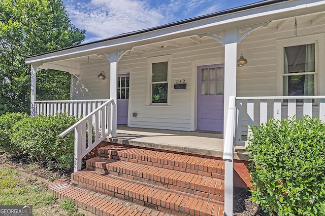 242 Hydrolia, Macon, GA 31217 - doorway to property with a porch