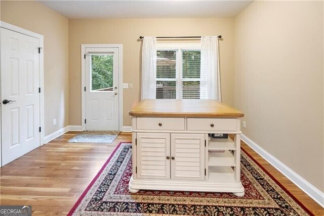 845 Darby Rd, Waleska, GA 30183 - unfurnished office featuring light wood-style floors