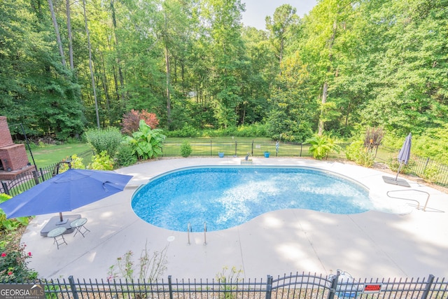97 Windermere Cir, Newnan, GA 30265 - view of swimming pool with a patio area