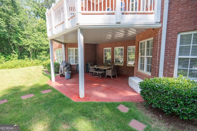 97 Windermere Cir, Newnan, GA 30265 - patio / terrace with a patio and a lawn