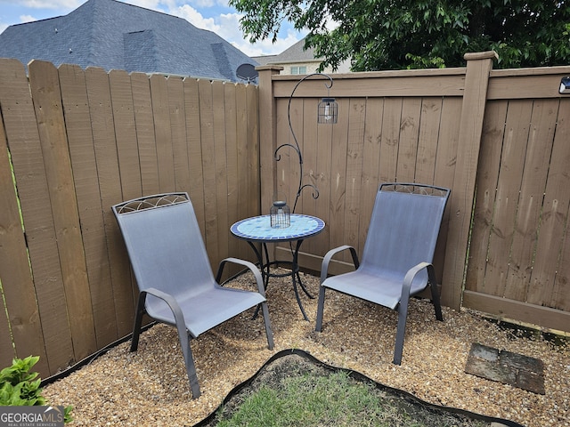 303 Norfolk Cir, Warner Robins, GA 31088 - view of patio / terrace