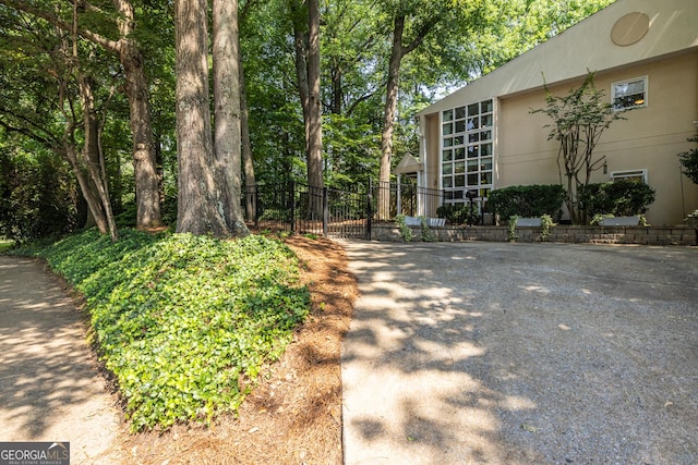 1192 Cleburne Ave NE, Atlanta, GA 30307 - view of community