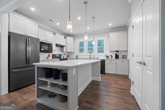 1290 Starboard Way, Greensboro, GA 30642 - kitchen with black appliances, tasteful backsplash, white cabinets, ornamental molding, and recessed lighting