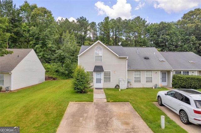 6178 Field Stone, Douglasville, GA 30134 - view of front of property featuring a front yard
