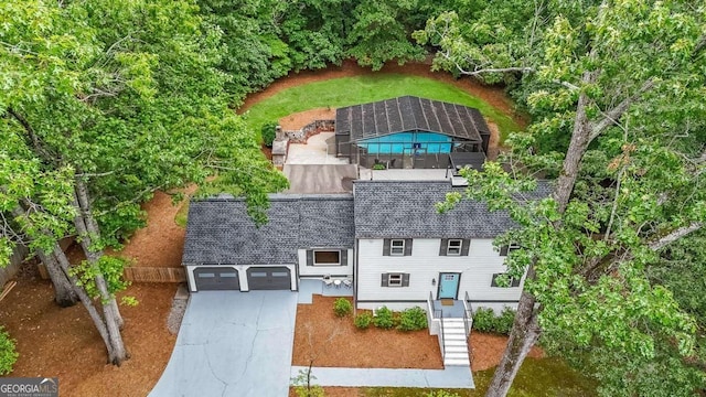 9805 Buice Rd, Alpharetta, GA 30022 - view of subject property with a pool