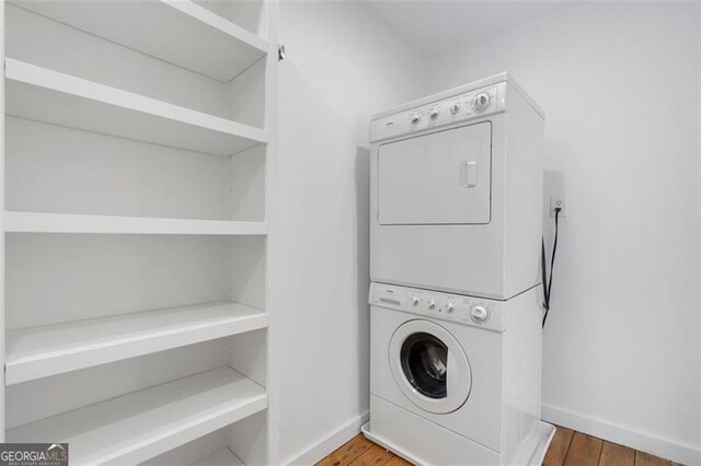 322 Peters Unit 2, Atlanta, GA 30313 - spacious closet featuring wood-type flooring