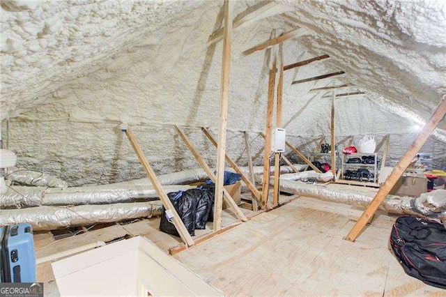 6090 River Chase Cir, Atlanta, GA 30328 - view of unfinished attic