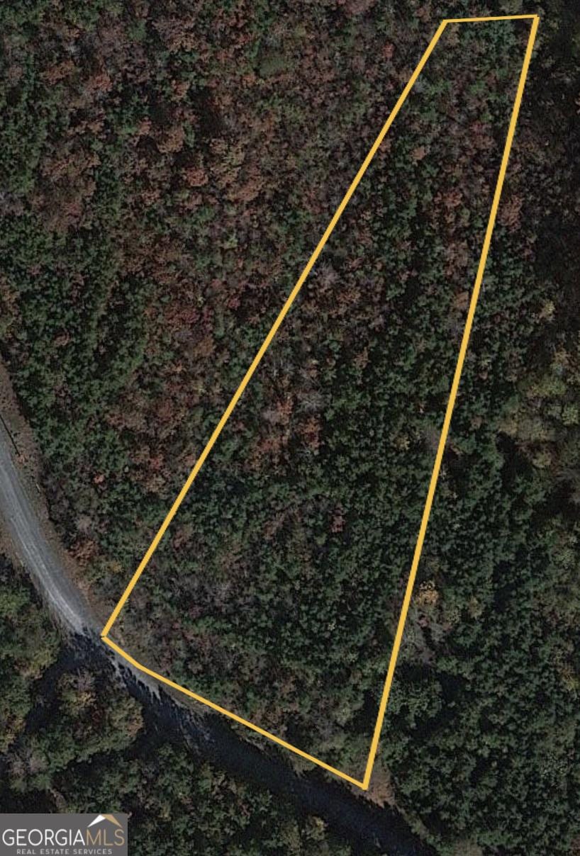939 W Leatherwood Rd, Toccoa, GA 30577