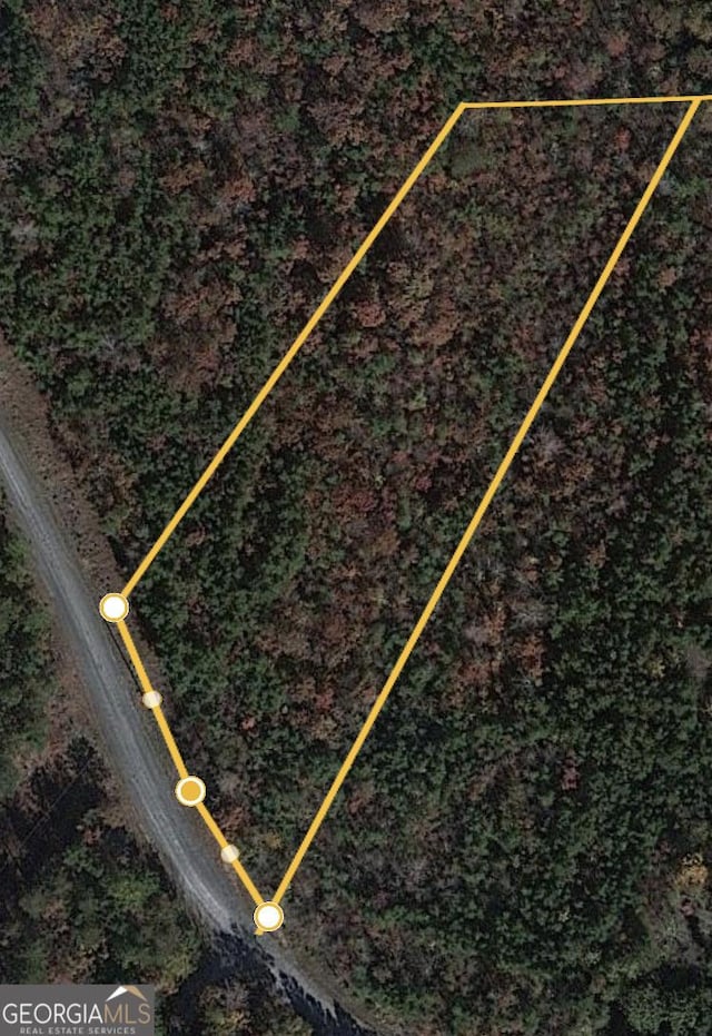 915 W Leatherwood Rd, Toccoa, GA 30577