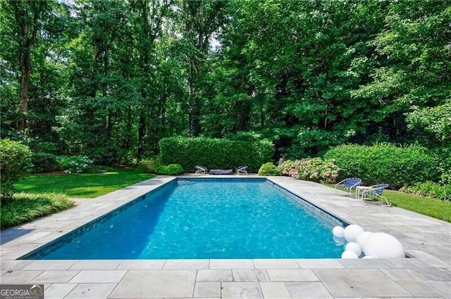 510 Heards Ferry Rd, Atlanta, GA 30328 - swimming pool with a patio