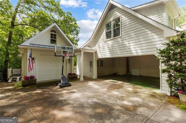 13520 Providence Lk, Alpharetta, GA 30004 - view of front of house with a garage and driveway