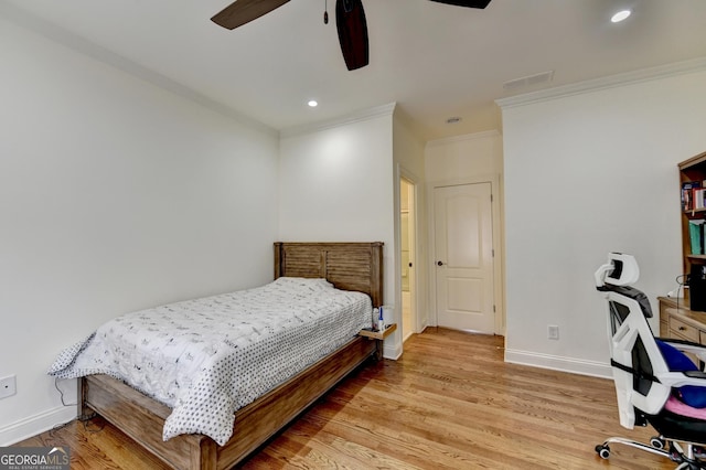8230 Royal Melbourne Way, Duluth, GA 30097 - bedroom featuring crown molding, light wood-type flooring, ceiling fan, and recessed lighting