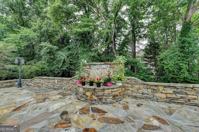 8230 Royal Melbourne Way, Duluth, GA 30097 - view of patio